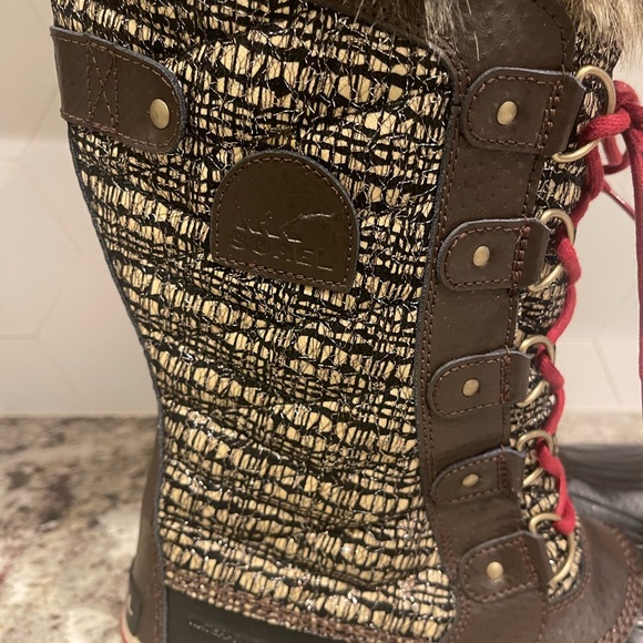 Sorel Joan of Arctic boots - Picture 4 of 8